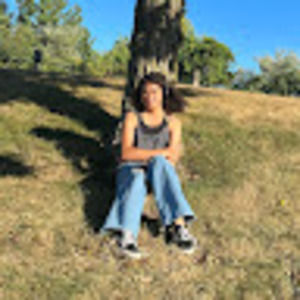 Meet your Posher, Mila